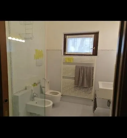 Apartment Porzione Di Con Piscina